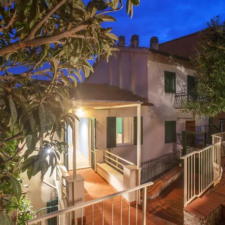 La Casa Al Mare * 圣托斯特凡诺港