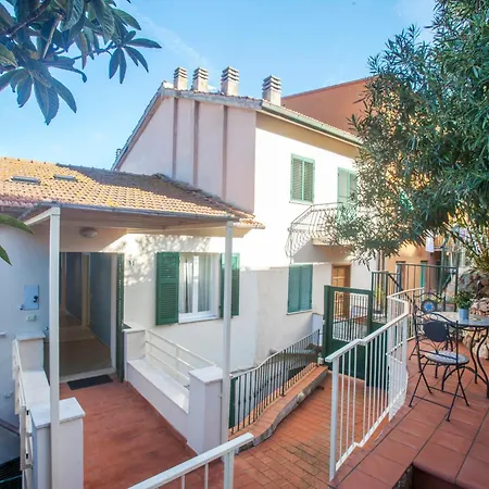 La Casa Al Mare * 圣托斯特凡诺港